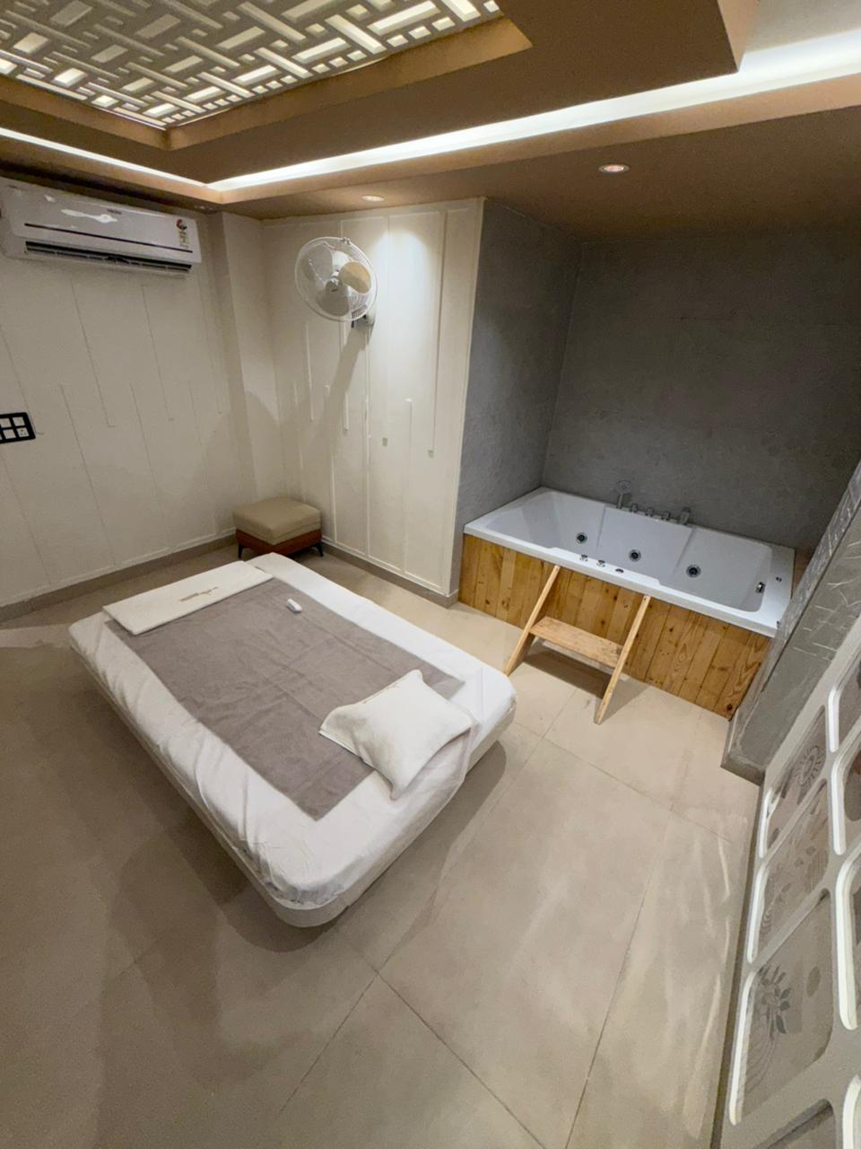 The Magic Moment Spa Gurugram interior